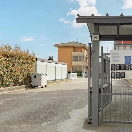 A10 Arcobaleno Milano Rho Fiera & Malpensa Airport New Modern Apartment