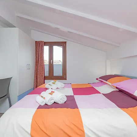 Apartment A10 Arcobaleno Milano Rho Fiera & Malpensa Airport New Modern